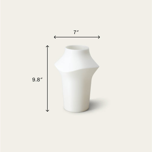 Curve table light lighting by Fable Home, featured in a translucent color finish. – #translucent