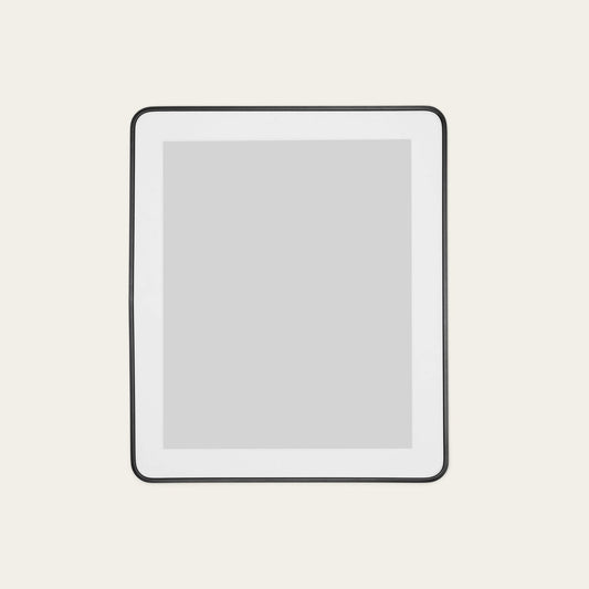 Round frames frames by Fable Home, featured in a large fits16x20'print color finish. – #large-fits16x20'print