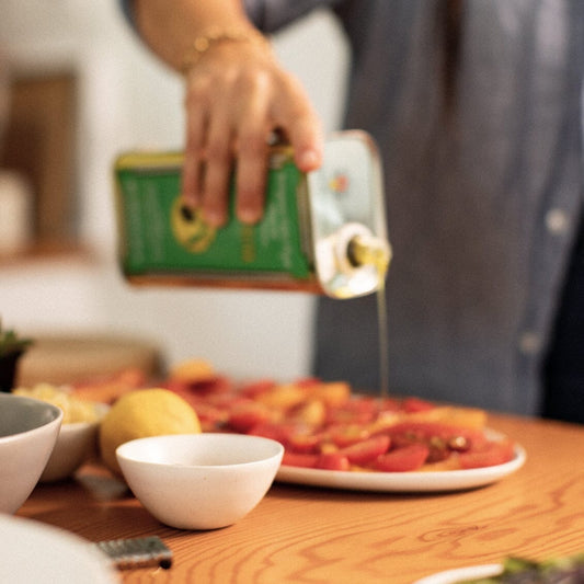 Little bowls dinnerware by Fable Home, shown in a speckledwhite finish. – #speckledwhite
