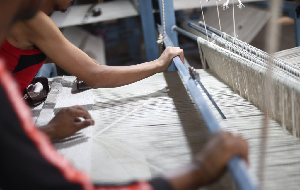 Weaving wool rug