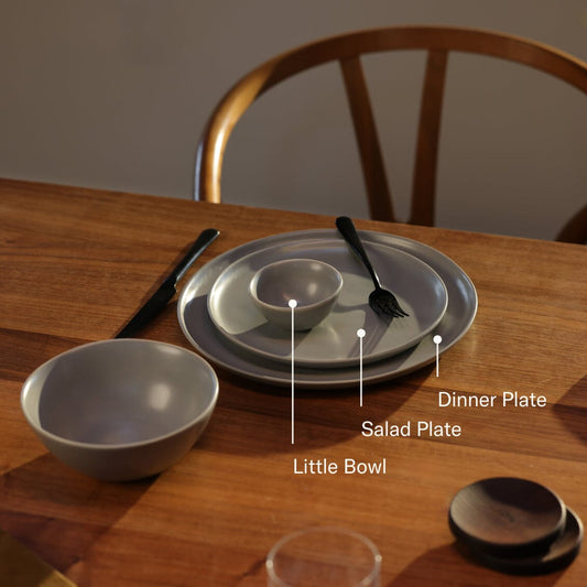 Little bowls dinnerware by Fable Home, featured in a midnightblue color finish. – #midnightblue