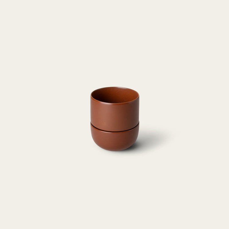 Medium planter planters by Fable Home, featured in a medium/burntsienna color finish. – #medium/burntsienna